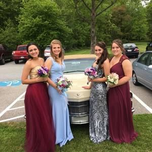 Meet your Posher, Alexis